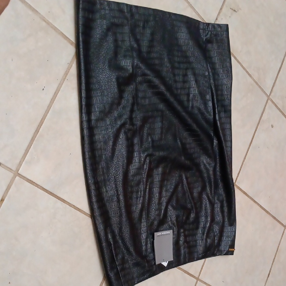 New Faux Leather Alligator Midi Skirt Never Worn.very Soft